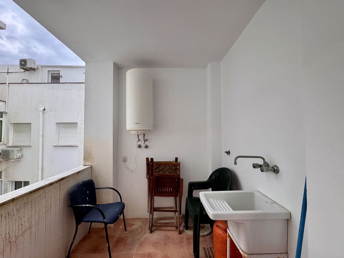 Piso de 3 habitaciones en Estepona en venta con garaje - 439.000 € (Ref: 9489836)