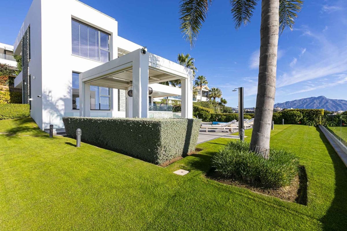 4 soveværelse Villa til salg i Benahavis med swimmingpool - € 5.250.000 (Ref: 9491708)