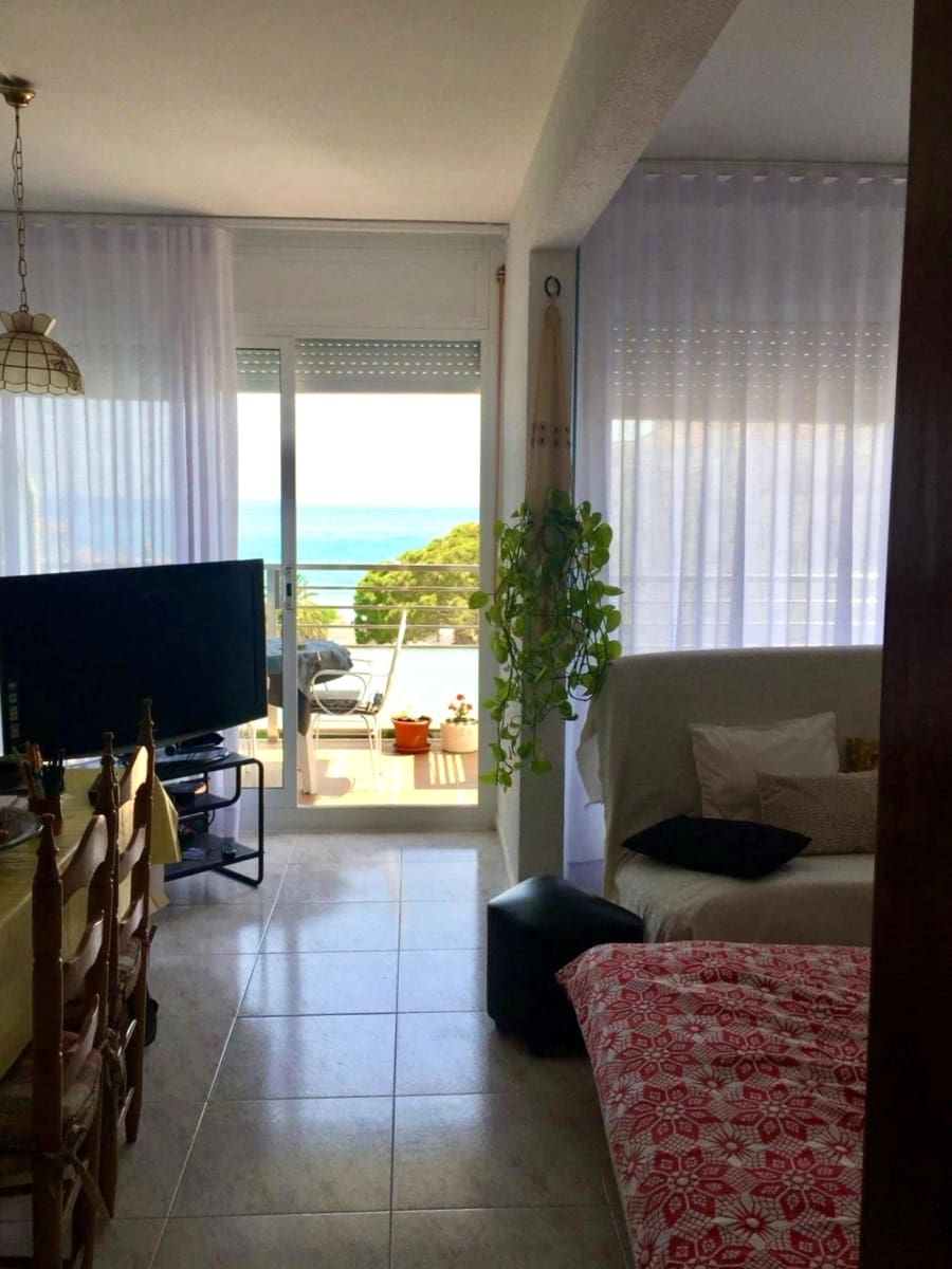2 bedroom Flat for sale in Altafulla with pool - € 280,000 (Ref: 9495463)