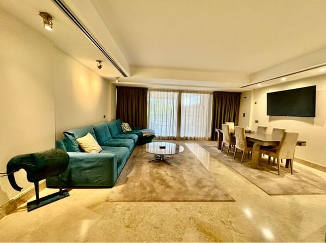 3 sypialnia Mieszkanie na sprzedaż w Nueva Alcántara, Marbella z basenem garażem - 1 450 000 € (Ref: 9500245)