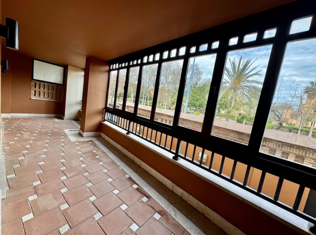 3 sypialnia Mieszkanie na sprzedaż w Marbella z basenem garażem - 1 450 000 € (Ref: 9500245)