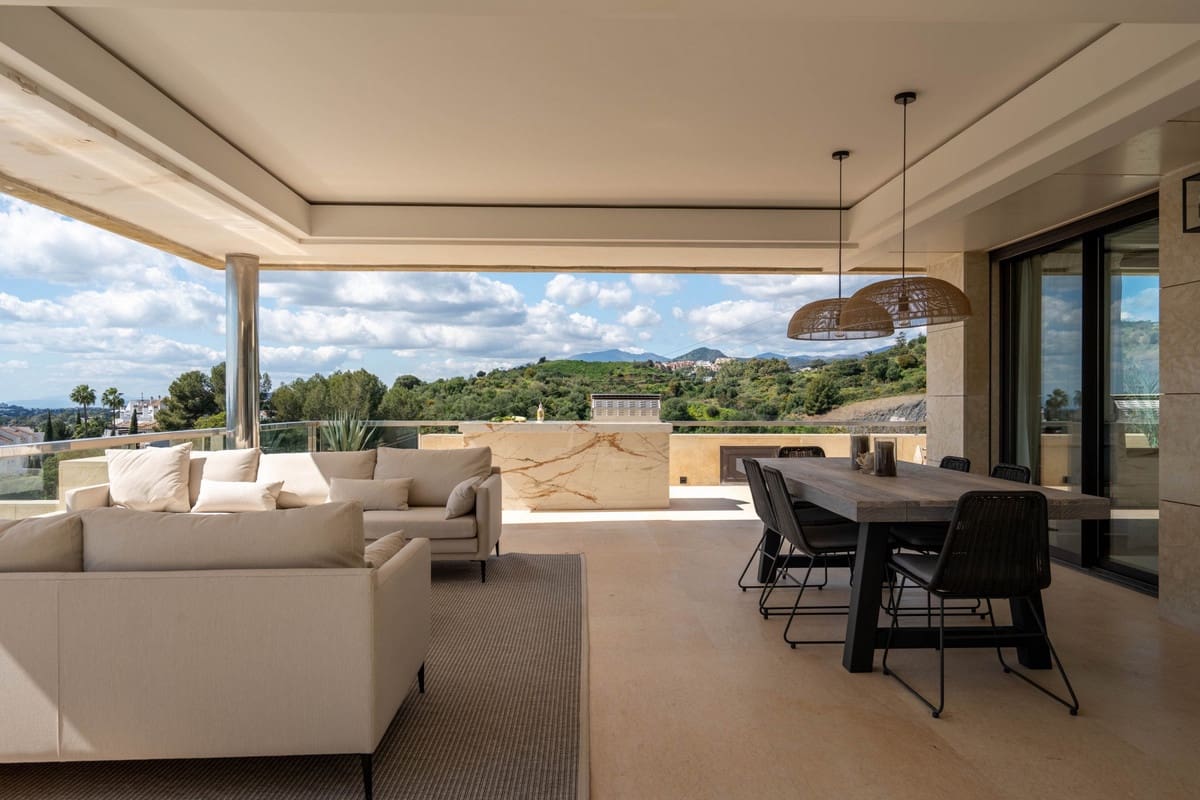 3 soverom Leilighet til salgs i Marbella med svømmebasseng garasje - € 2 495 000 (Ref: 9500249)