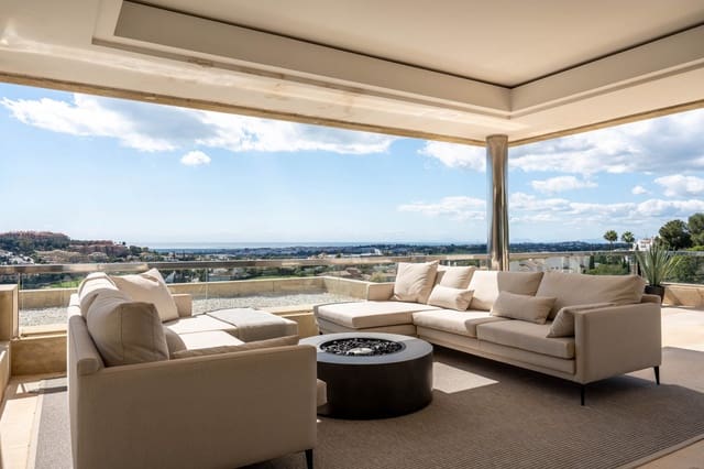 3 soverom Leilighet til salgs i Las Brisas, Marbella med svømmebasseng garasje - € 2 495 000 (Ref: 9500249)