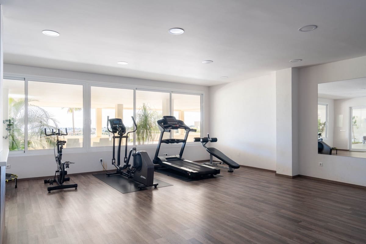 3 soverom Leilighet til salgs i Marbella med svømmebasseng garasje - € 2 495 000 (Ref: 9500249)