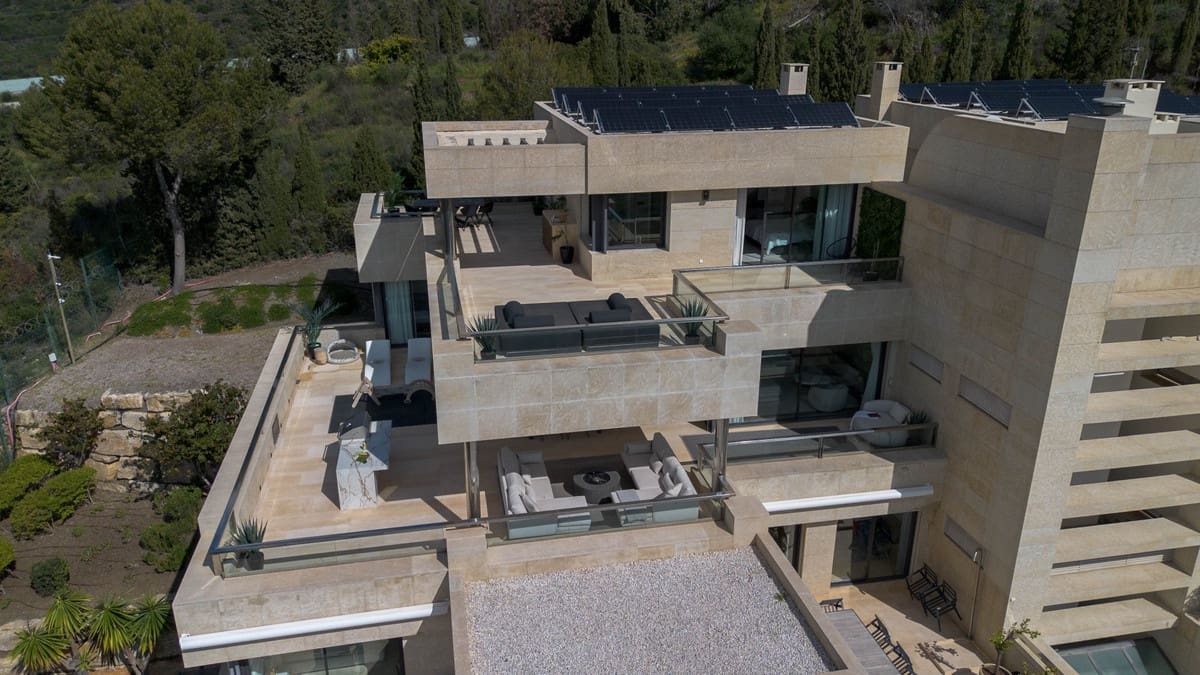 3 soverom Leilighet til salgs i Marbella med svømmebasseng garasje - € 2 495 000 (Ref: 9500249)