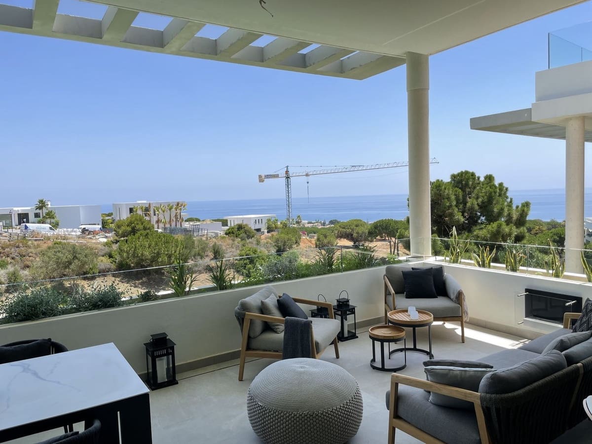 3 soveværelse Villa til salg i Marbella med swimmingpool garage - € 1.650.000 (Ref: 9500250)