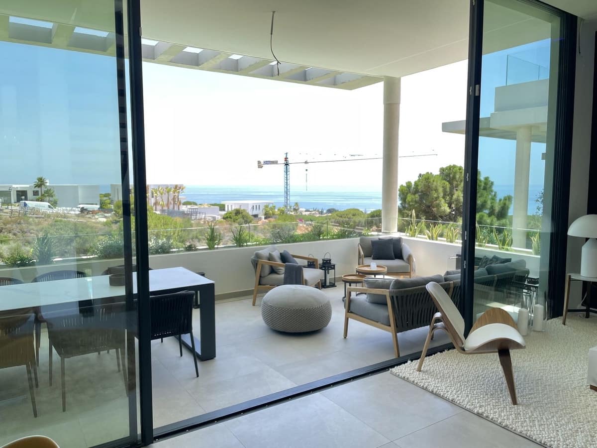 3 soveværelse Villa til salg i Marbella med swimmingpool garage - € 1.650.000 (Ref: 9500250)