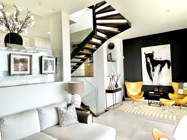 3 soveværelse Villa til salg i Cabopino - Artola, Marbella med swimmingpool garage - € 1.650.000 (Ref: 9500250)