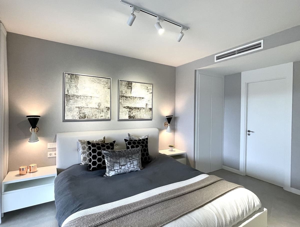 3 soveværelse Villa til salg i Marbella med swimmingpool garage - € 1.650.000 (Ref: 9500250)