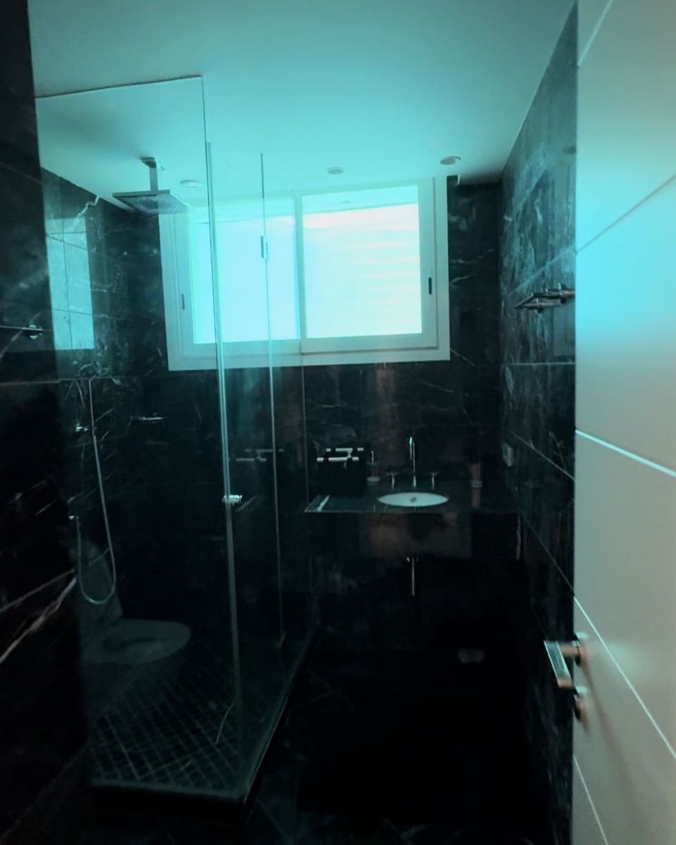 Chalet de 5 habitaciones en Marbella en venta con piscina garaje - 1.950.000 € (Ref: 9500254)