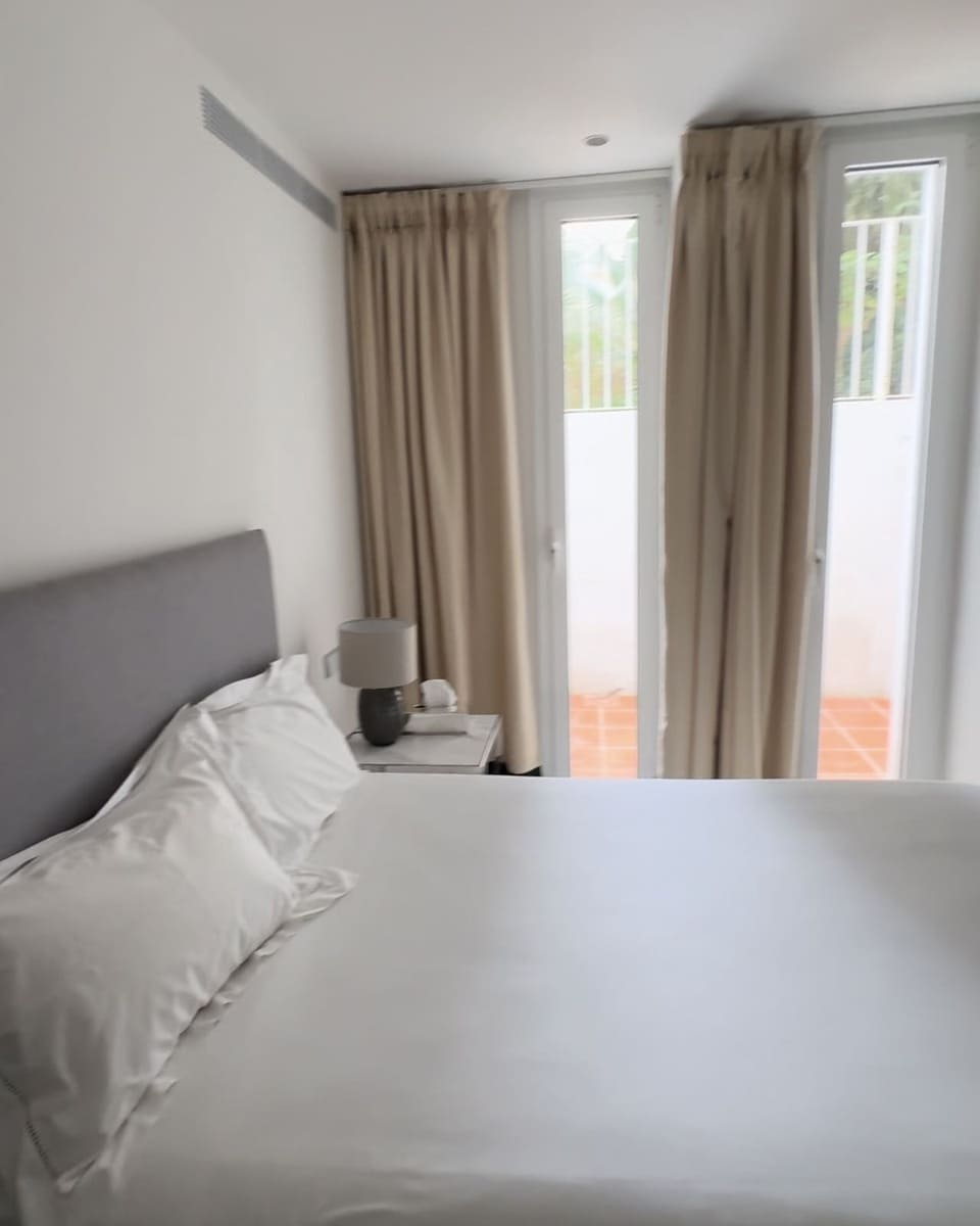 Chalet de 5 habitaciones en Marbella en venta con piscina garaje - 1.950.000 € (Ref: 9500254)