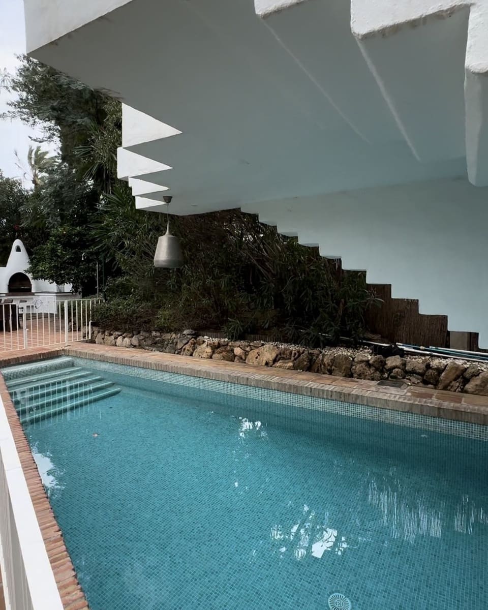 Chalet de 5 habitaciones en Marbella en venta con piscina garaje - 1.950.000 € (Ref: 9500254)