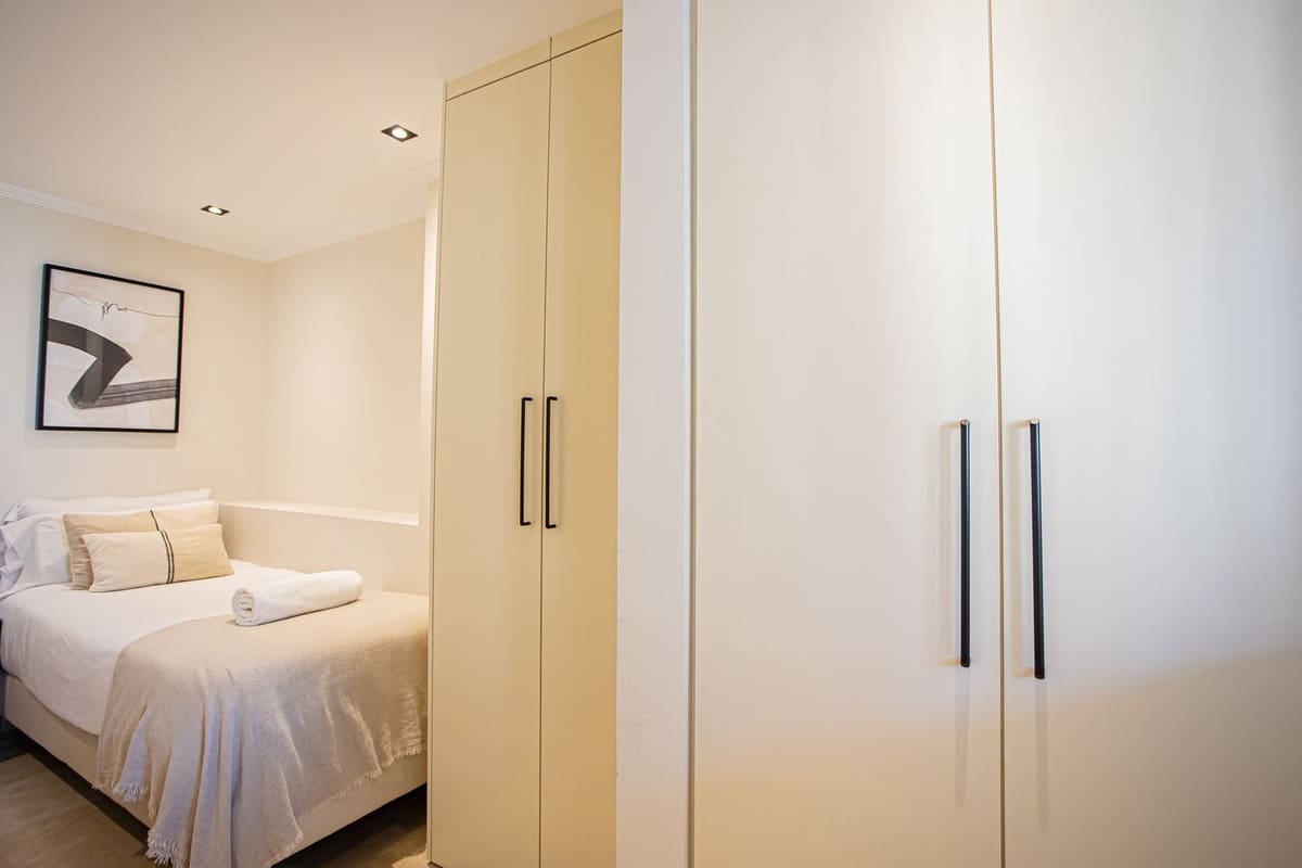 3 makuuhuone Asunto myytävänä paikassa Marbella mukana uima-altaan - 655 000 € (Ref: 9500668)