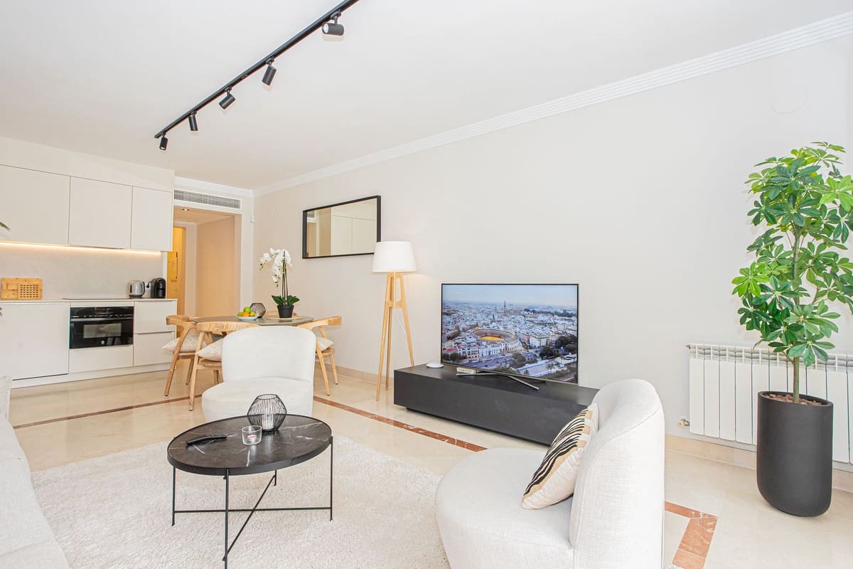 3 makuuhuone Asunto myytävänä paikassa Marbella mukana uima-altaan - 655 000 € (Ref: 9500668)