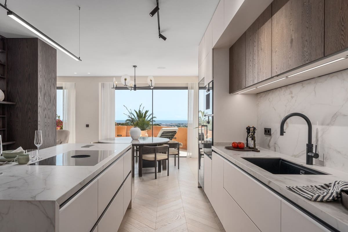 4 soverom Leilighet til salgs i Marbella med svømmebasseng - € 2 750 000 (Ref: 9500675)