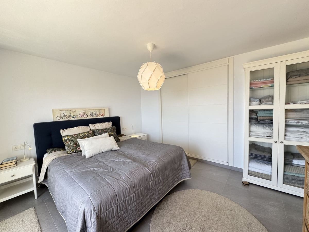 Chalet de 4 habitaciones en Mijas en venta con piscina - 1.750.000 € (Ref: 9500907)