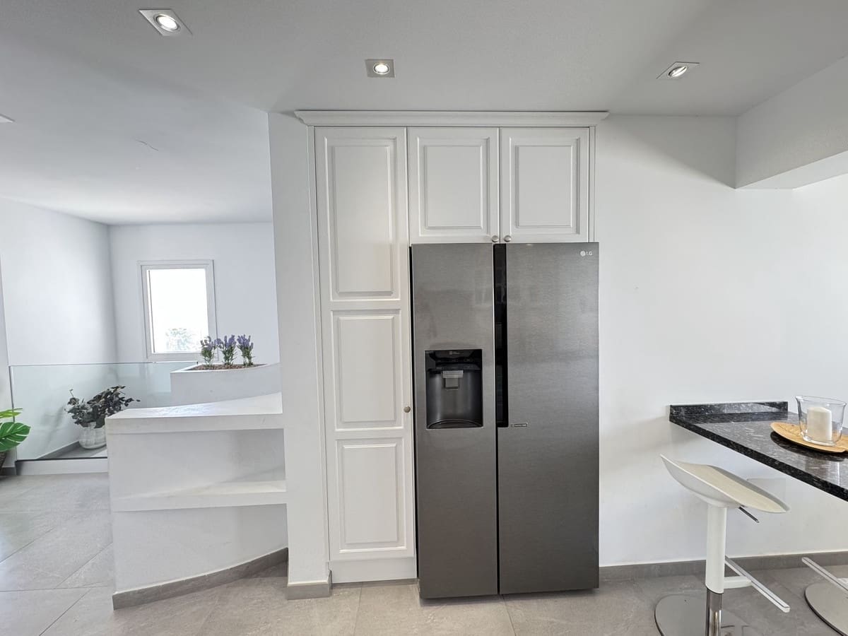 Chalet de 4 habitaciones en Mijas en venta con piscina - 1.750.000 € (Ref: 9500907)