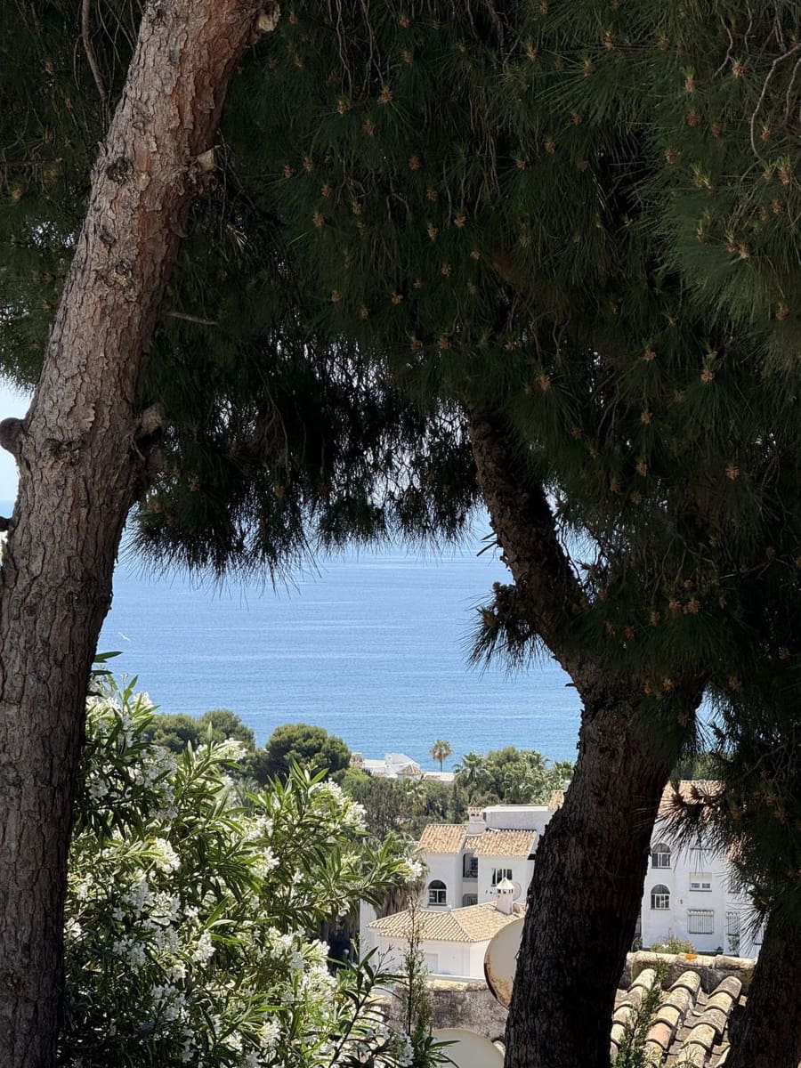 Chalet de 4 habitaciones en Mijas en venta con piscina - 1.750.000 € (Ref: 9500907)