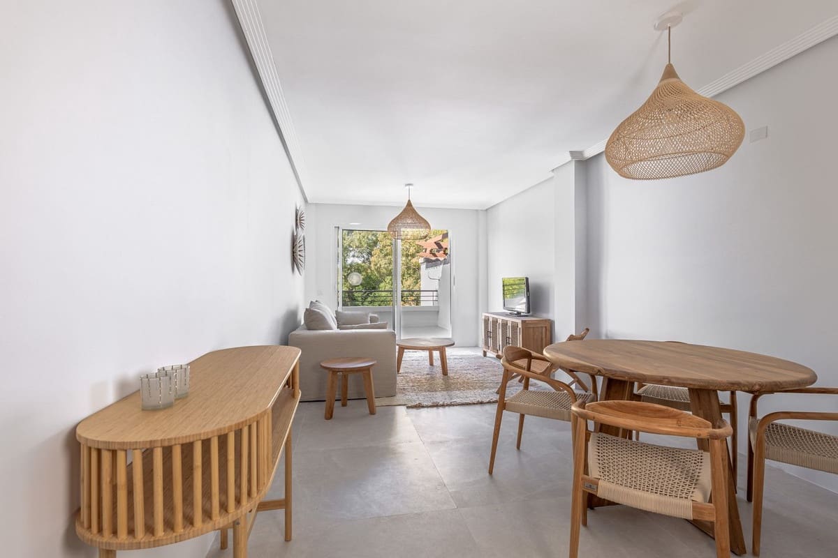 2 sypialnia Mieszkanie na sprzedaż w Benahavis z basenem garażem - 469 000 € (Ref: 9500908)