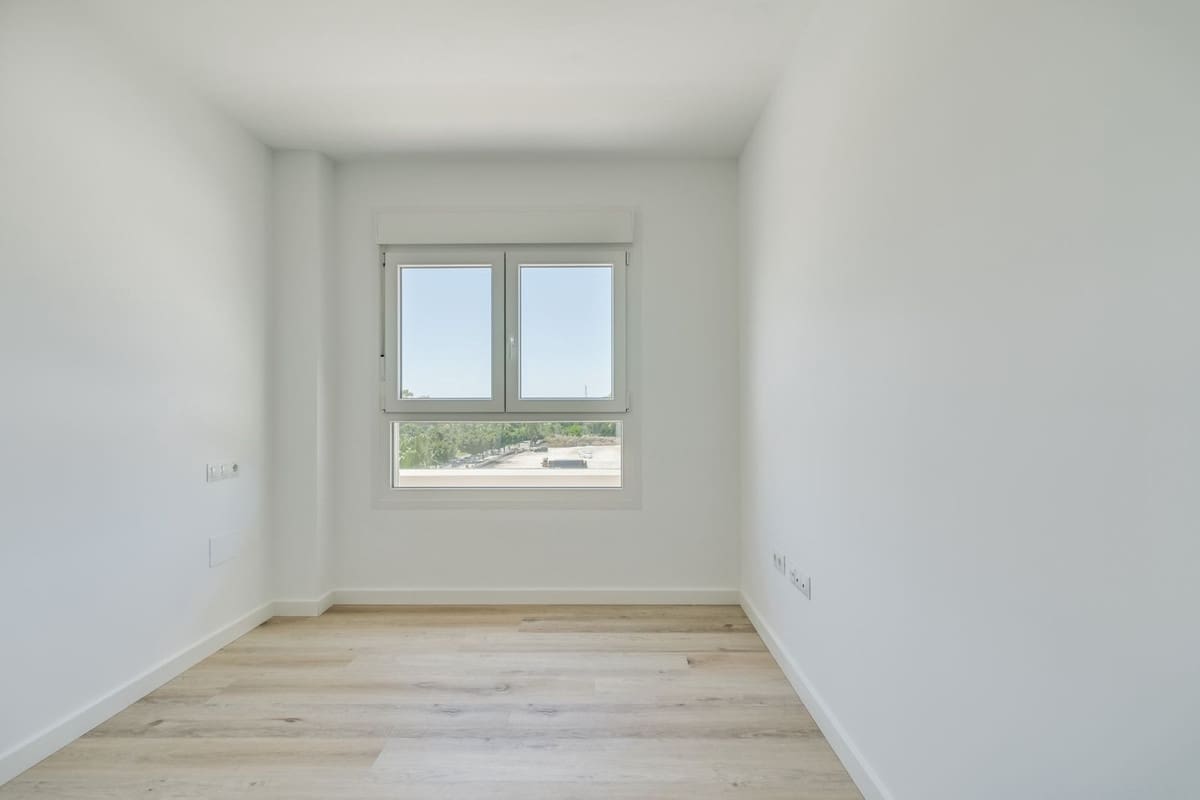 3 soverom Leilighet til salgs i Marbella med svømmebasseng garasje - € 555 000 (Ref: 9500909)