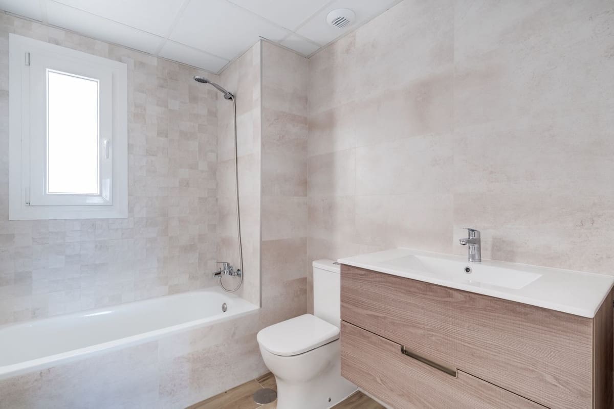 3 soverom Leilighet til salgs i Marbella med svømmebasseng garasje - € 555 000 (Ref: 9500909)