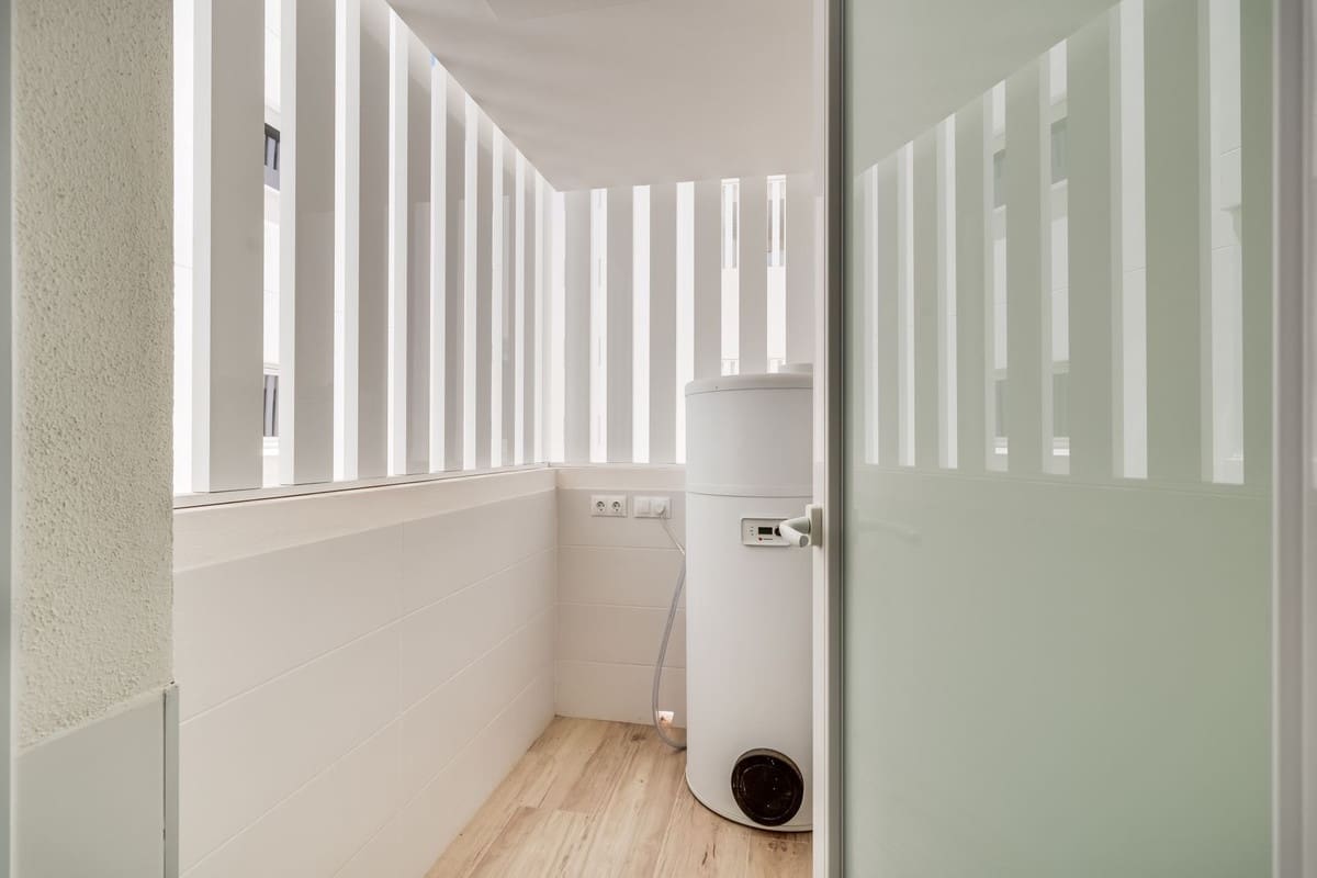 3 soverom Leilighet til salgs i Marbella med svømmebasseng garasje - € 555 000 (Ref: 9500909)