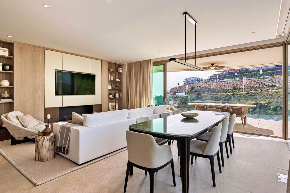 3 soveværelse Lejlighed til salg i Marbella med swimmingpool - € 1.595.000 (Ref: 9500913)