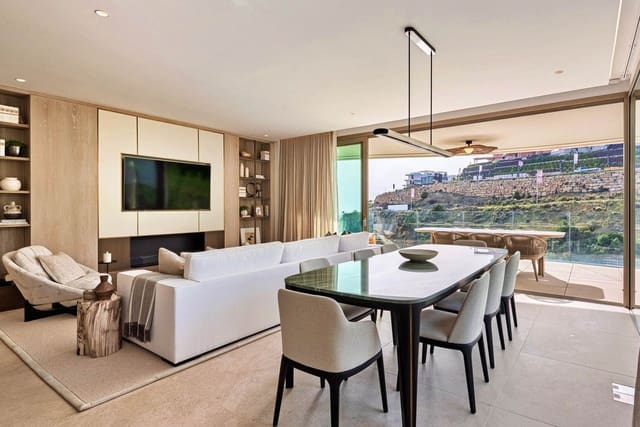 3 soveværelse Lejlighed til salg i Las Brisas, Marbella med swimmingpool - € 1.595.000 (Ref: 9500913)