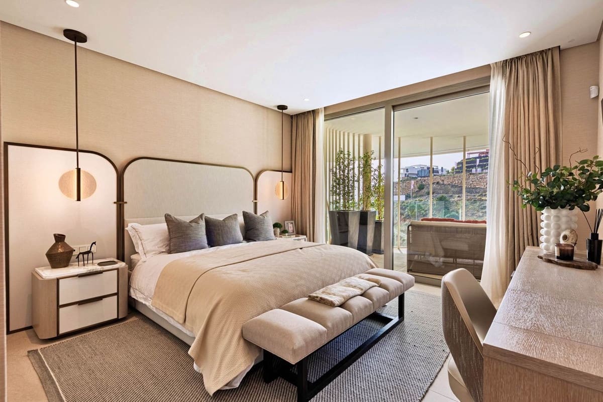 3 soveværelse Lejlighed til salg i Marbella med swimmingpool - € 1.595.000 (Ref: 9500913)