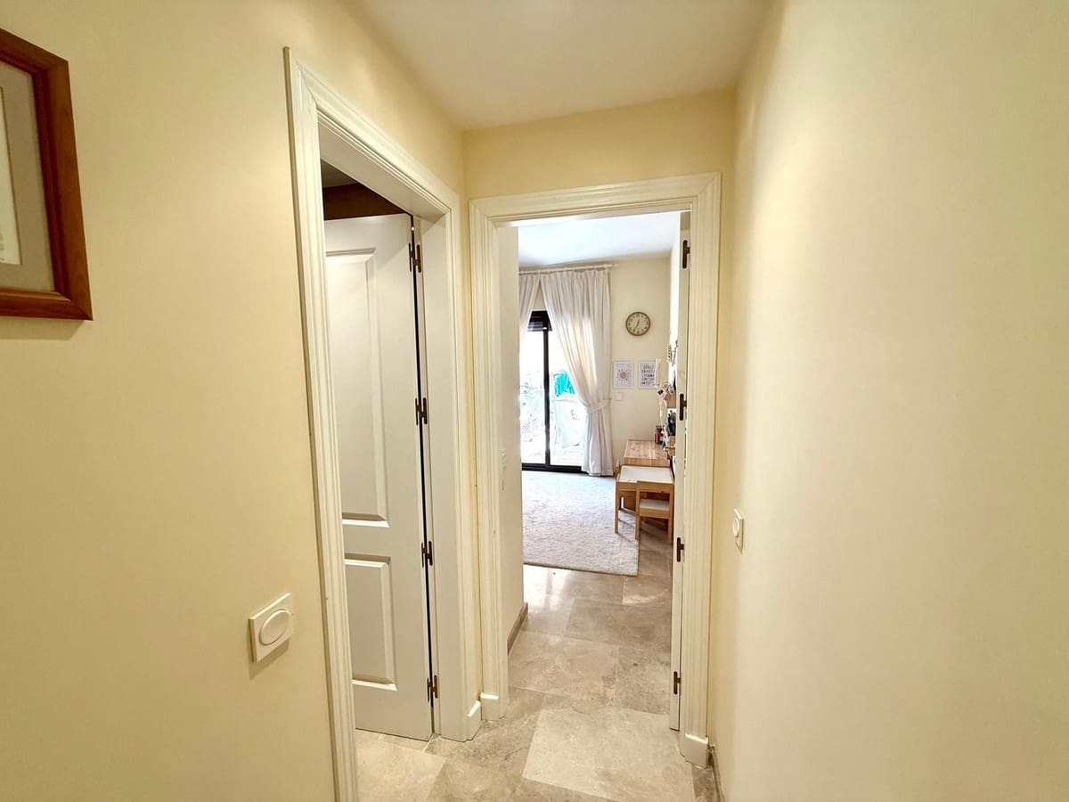 3 soverom Leilighet til salgs i Manilva med svømmebasseng garasje - € 319 000 (Ref: 9503165)