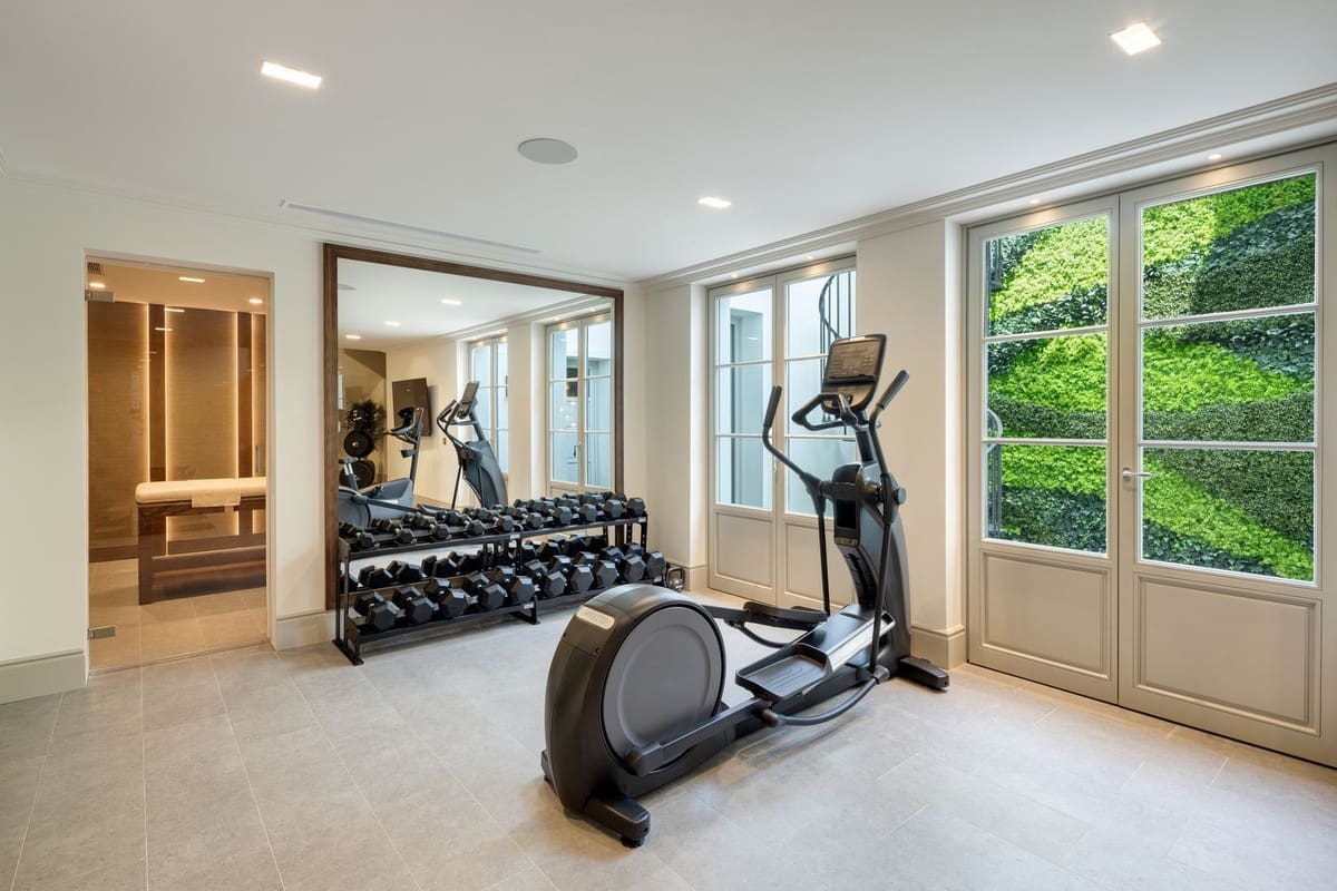 Chalet de 5 habitaciones en Benahavís en venta con piscina garaje - 8.000.000 € (Ref: 9503556)