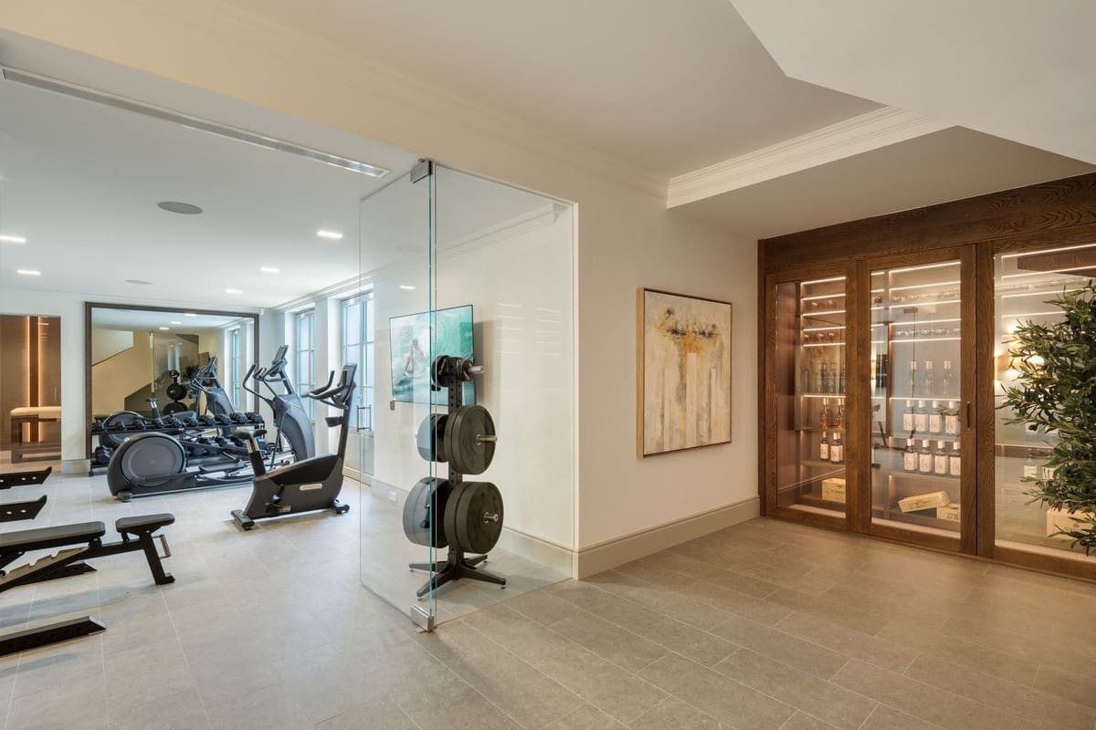 Chalet de 5 habitaciones en Benahavís en venta con piscina garaje - 8.000.000 € (Ref: 9503556)