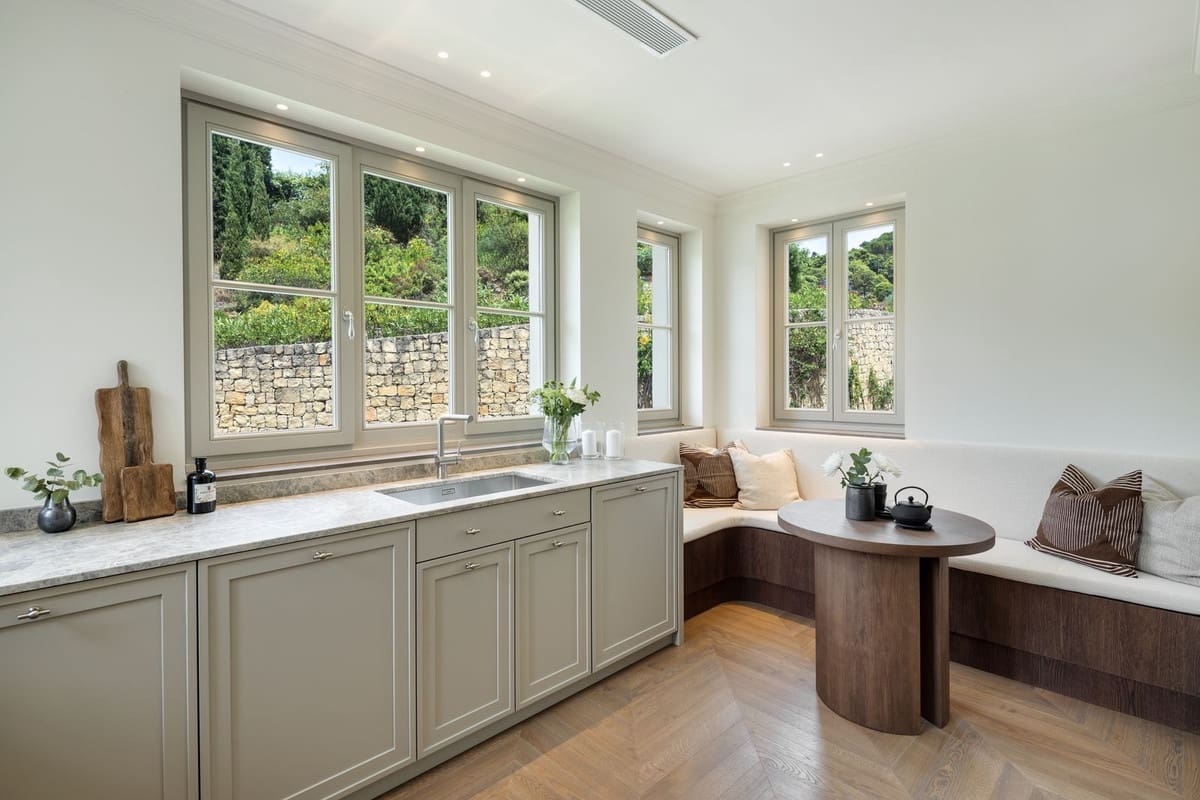 Chalet de 5 habitaciones en Benahavís en venta con piscina garaje - 8.000.000 € (Ref: 9503556)