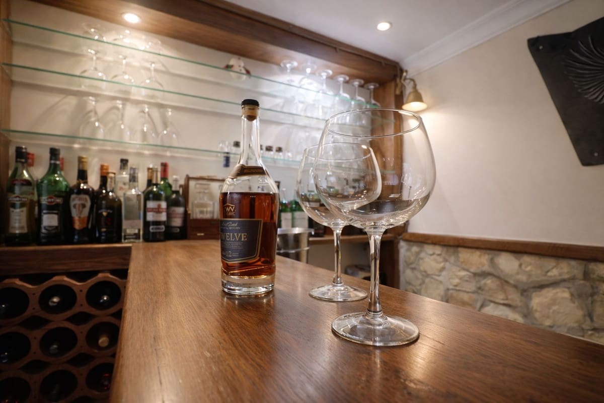 3 sovrum Villa till salu i Benahavis med pool garage - 725 000 € (Ref: 9503557)