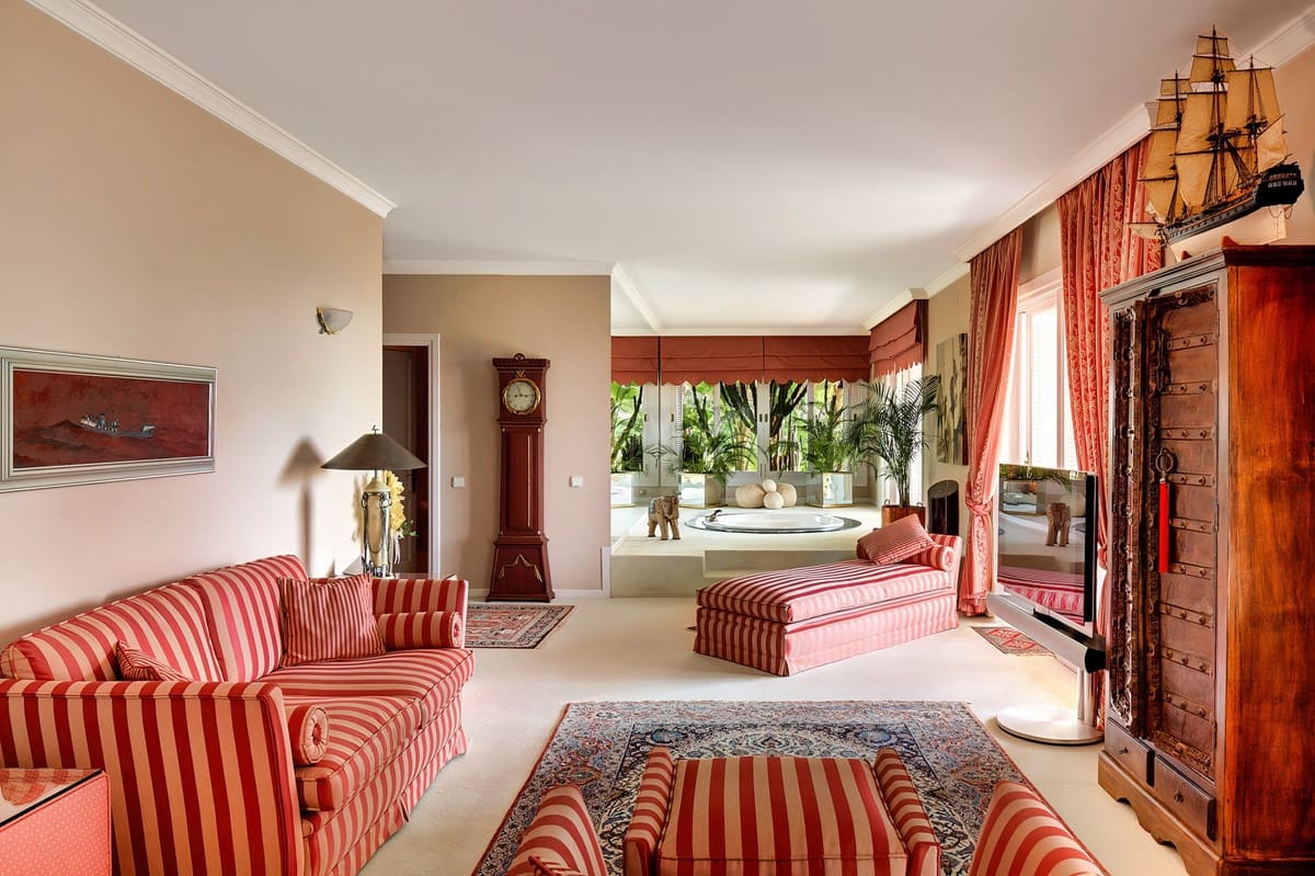 10 quarto Moradia para venda em Marbella com piscina garagem - 10 000 000 € (Ref: 9503559)