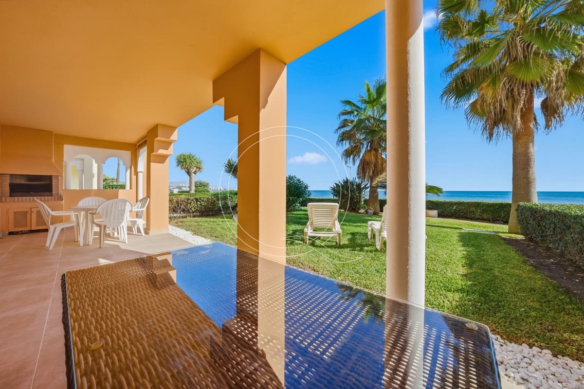 3 sypialnia Mieszkanie na sprzedaż w Estepona z basenem garażem - 849 000 € (Ref: 9503560)