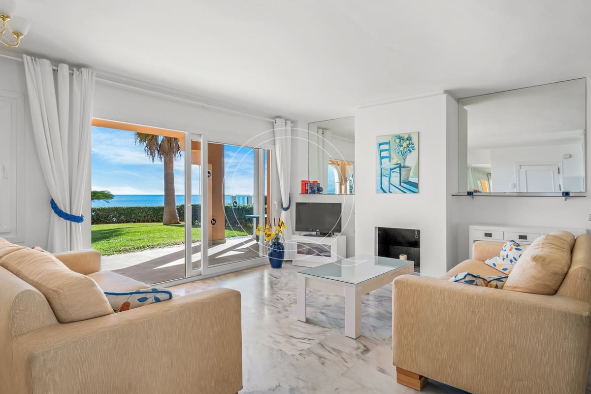 3 sypialnia Mieszkanie na sprzedaż w Estepona z basenem garażem - 849 000 € (Ref: 9503560)