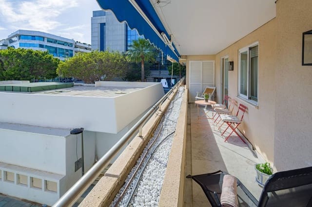 2 soverom Leilighet til salgs i Puerto Banus, Marbella med svømmebasseng garasje - € 682 000 (Ref: 9503561)