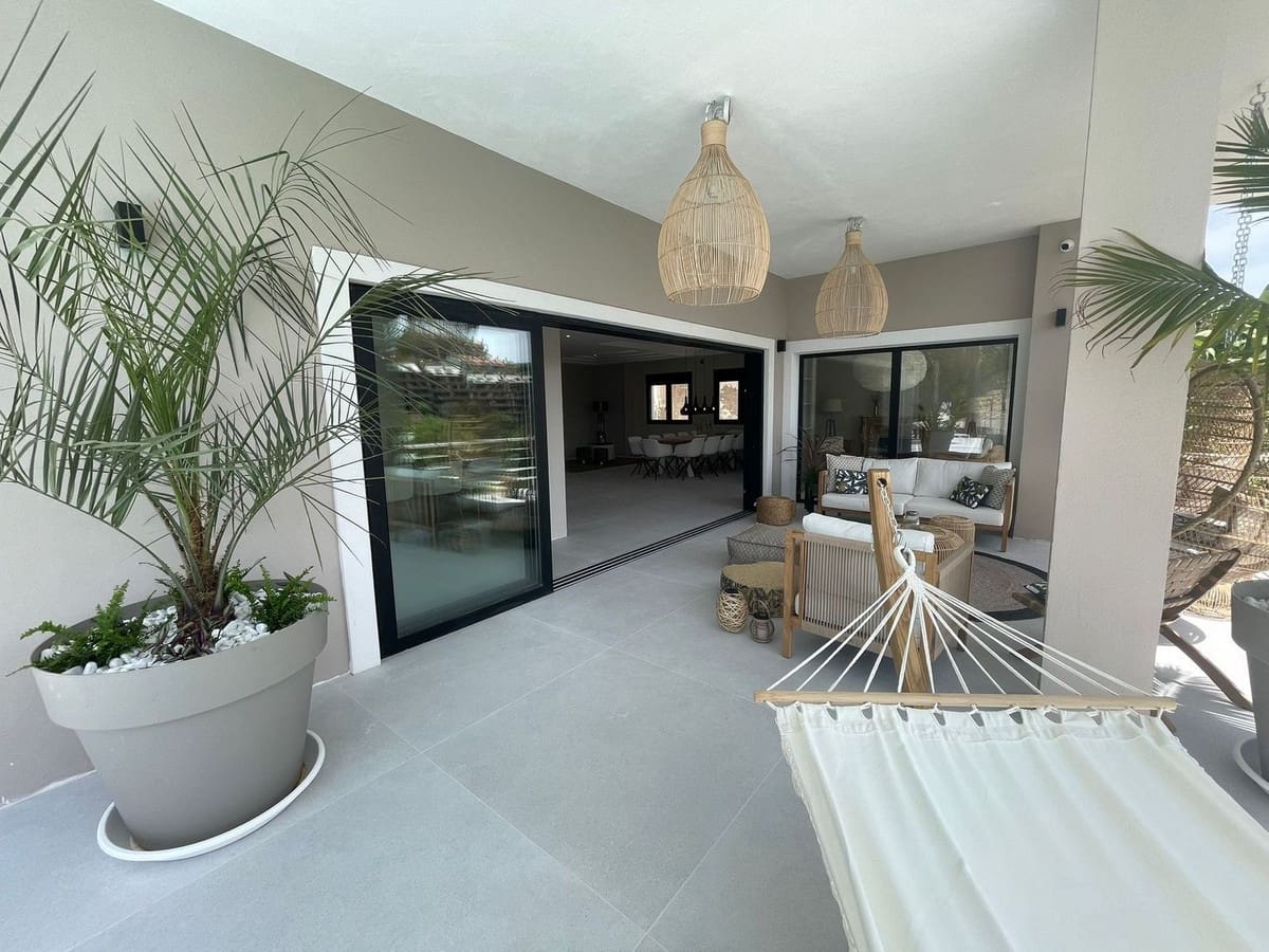 7 slaapkamer Villa te koop in Marbella met zwembad garage - € 3.790.000 (Ref: 9503564)