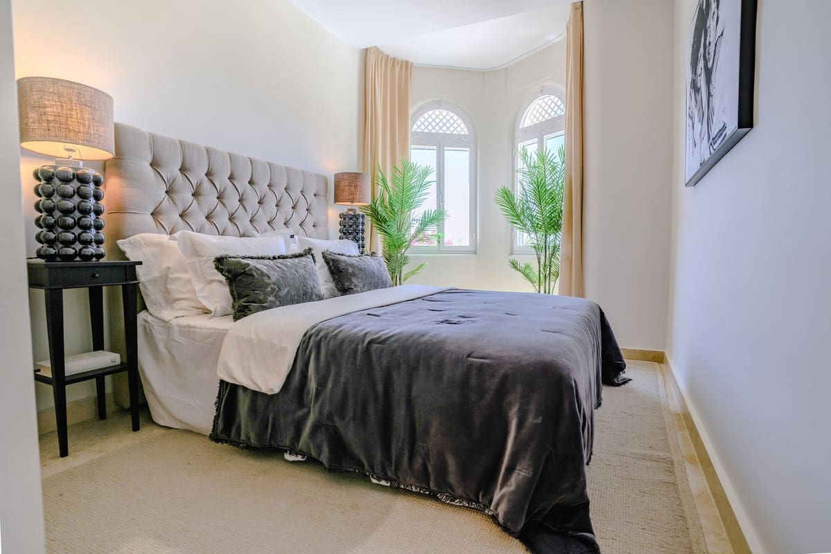 3 soveværelse Lejlighed til salg i Marbella med swimmingpool garage - € 1.495.000 (Ref: 9503565)