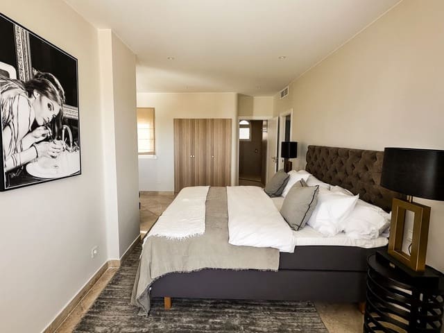 3 soveværelse Lejlighed til salg i La Carolina - Guadalpín, Marbella med swimmingpool garage - € 1.495.000 (Ref: 9503565)