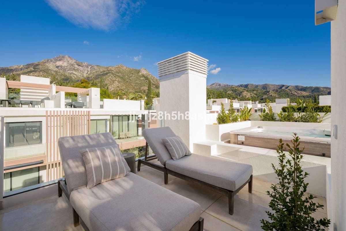 4 soveværelse Villa til salg i Marbella med swimmingpool garage - € 3.500.000 (Ref: 9503567)