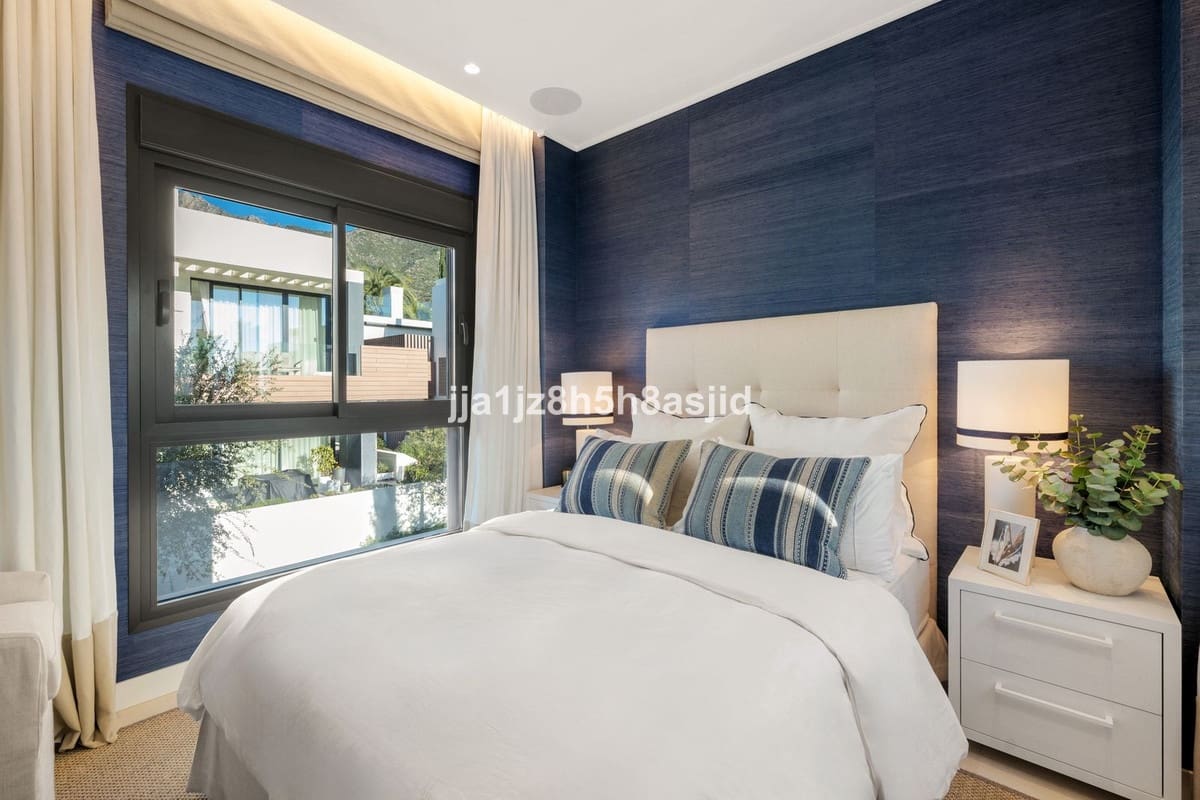 4 soveværelse Villa til salg i Marbella med swimmingpool garage - € 3.500.000 (Ref: 9503567)