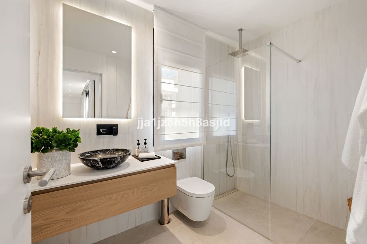 4 soveværelse Villa til salg i Marbella med swimmingpool garage - € 3.500.000 (Ref: 9503567)