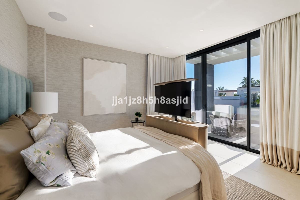 4 soveværelse Villa til salg i Marbella med swimmingpool garage - € 3.500.000 (Ref: 9503567)