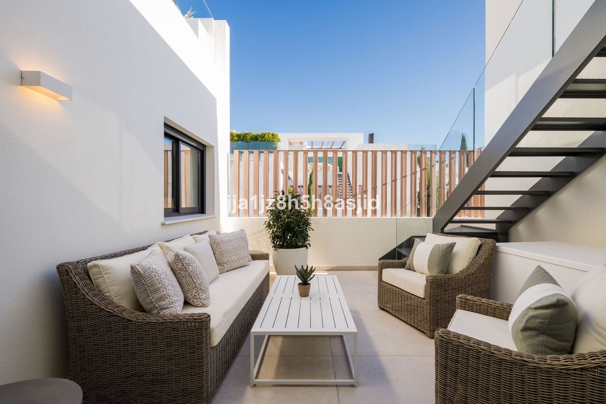 4 soveværelse Villa til salg i Marbella med swimmingpool garage - € 3.500.000 (Ref: 9503567)