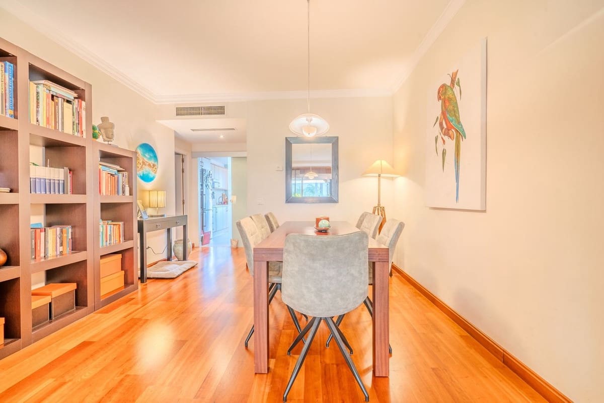 3 soverom Leilighet til salgs i Marbella med svømmebasseng garasje - € 925 000 (Ref: 9503568)