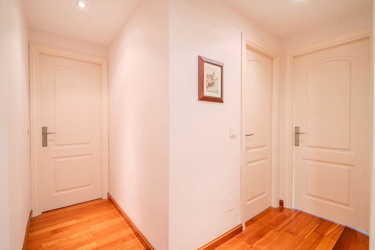 3 soverom Leilighet til salgs i Marbella med svømmebasseng garasje - € 925 000 (Ref: 9503568)