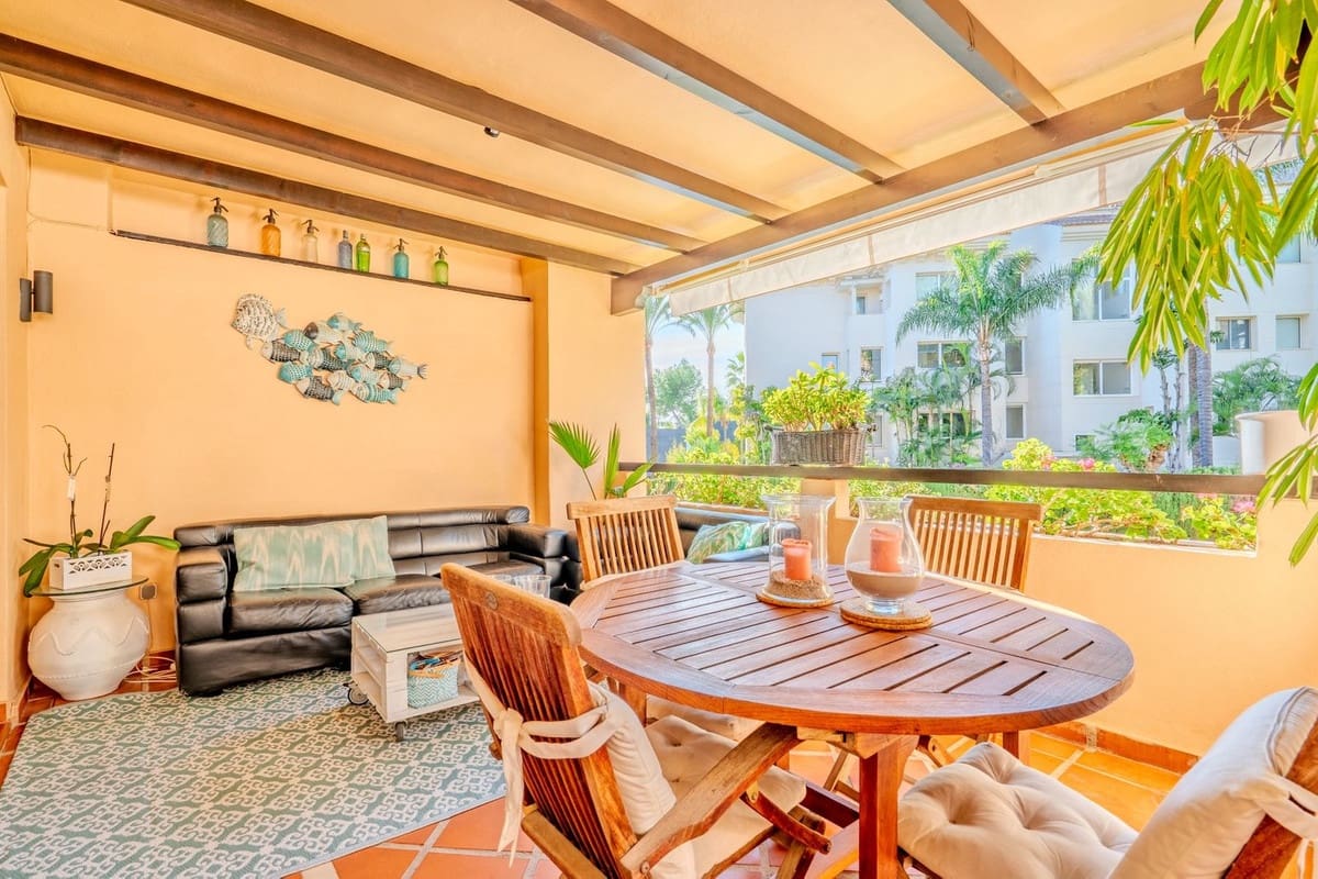 3 soverom Leilighet til salgs i Marbella med svømmebasseng garasje - € 925 000 (Ref: 9503568)