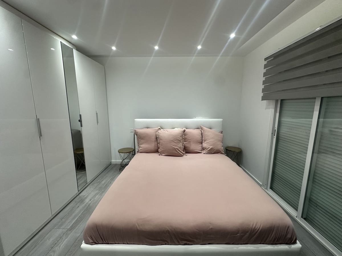 2 sypialnia Mieszkanie na sprzedaż w Marbella z basenem - 750 000 € (Ref: 9503569)